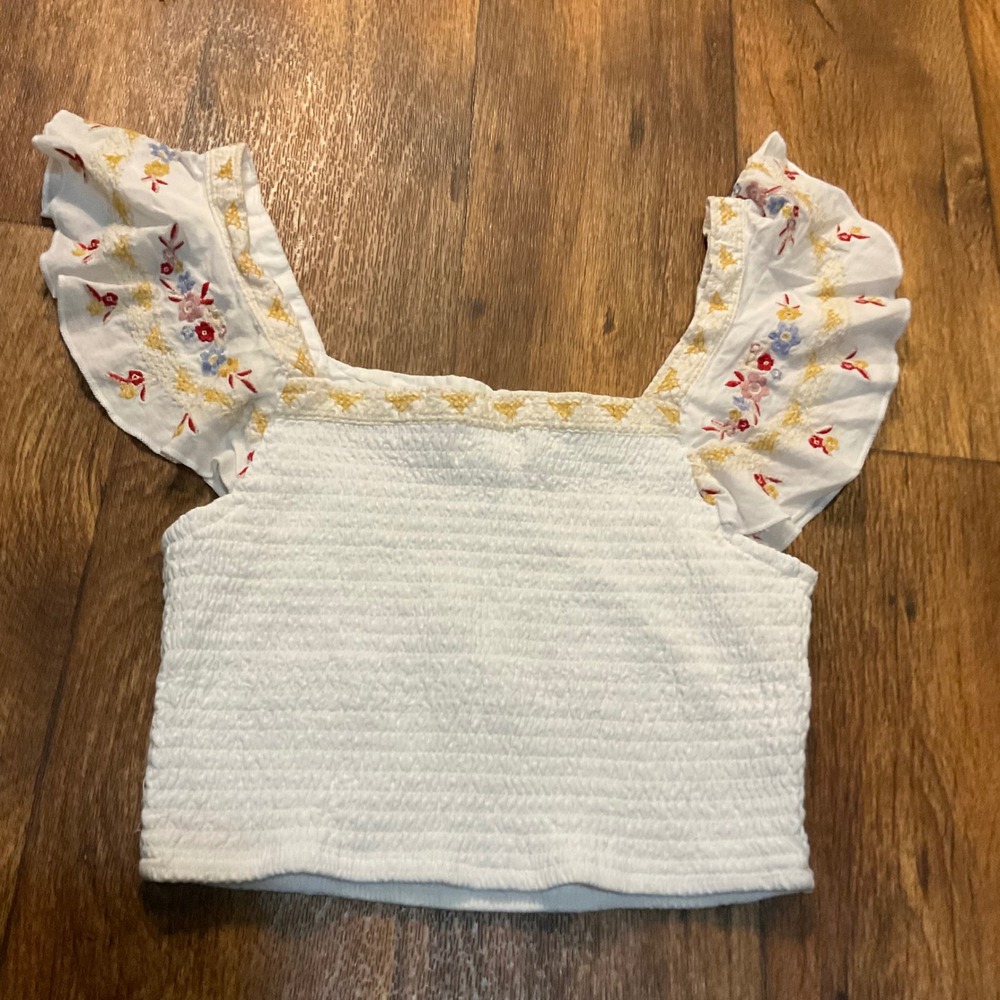 Japna Top Size Medium Embroidered Ruffle Sleeve‎ Cotton Smocked Womens